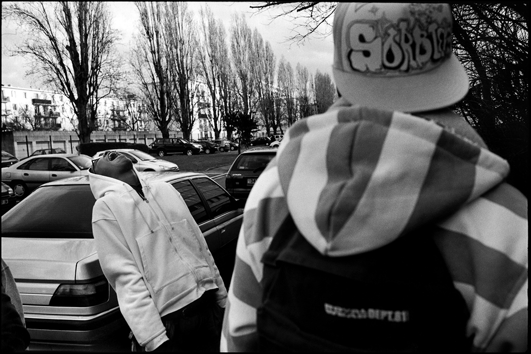 Chevilly-Larue. Quartier Sorbiers-Saussaies. Extrait de "Nous", 2007